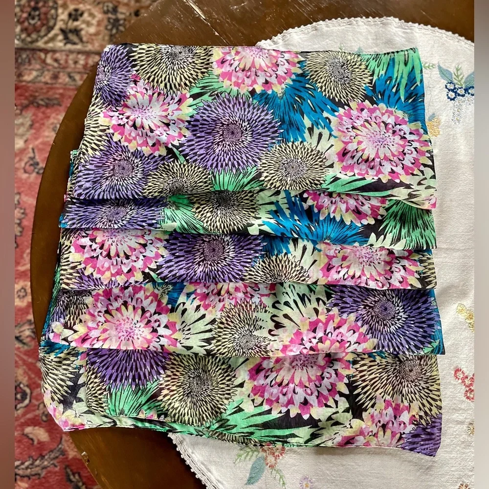 Oversized Chrysanthemum Floral Scarf/ Shawl. Multicolor. 70